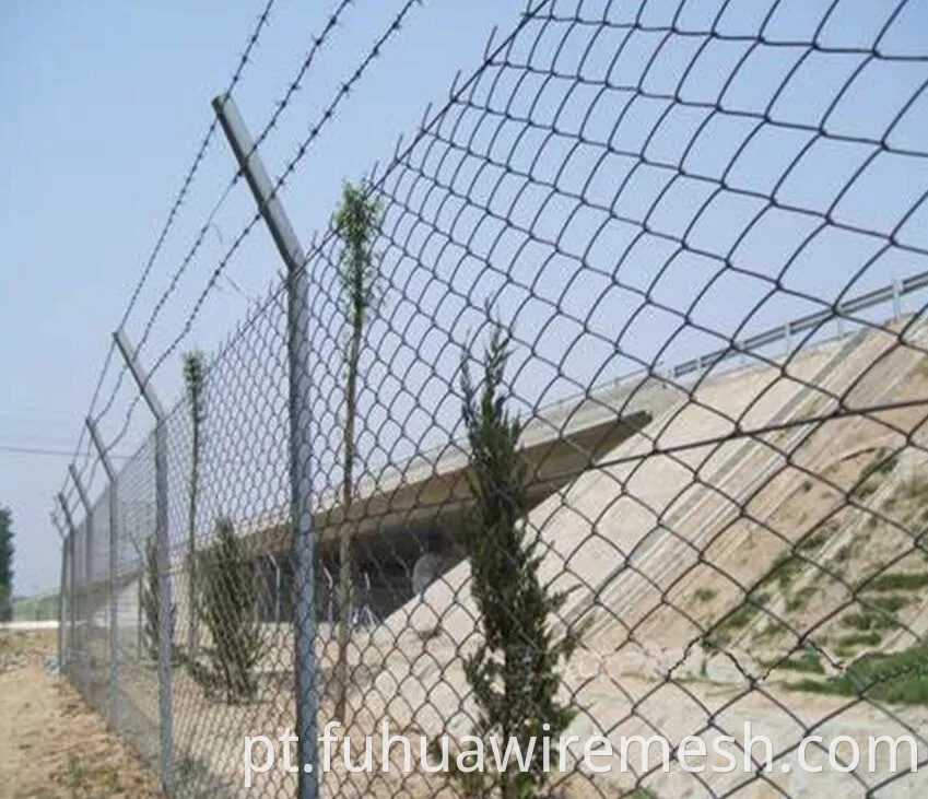 Pvc Coated Steel Chain Link Fence2